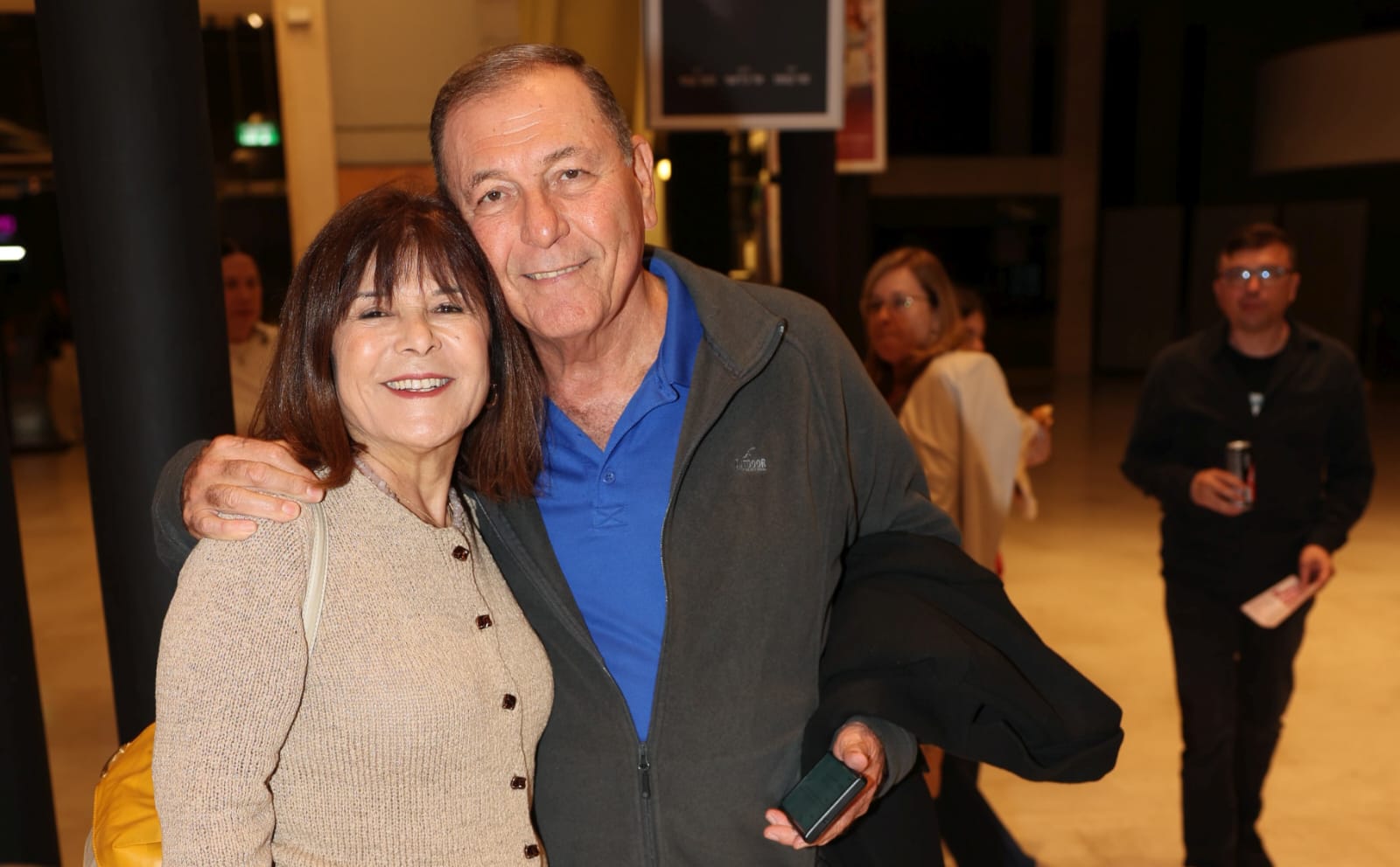 מגישי החדשות עודד בן עמי ורינה מצליח בבילוי תרבותי. צילום: אור גפן