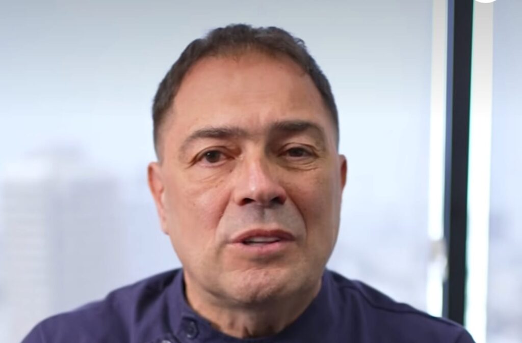"לא מגיב". ד"ר יבגני כלבנוף מ"מדיקל סמייל". צילום: מסך רשתות חברתיות