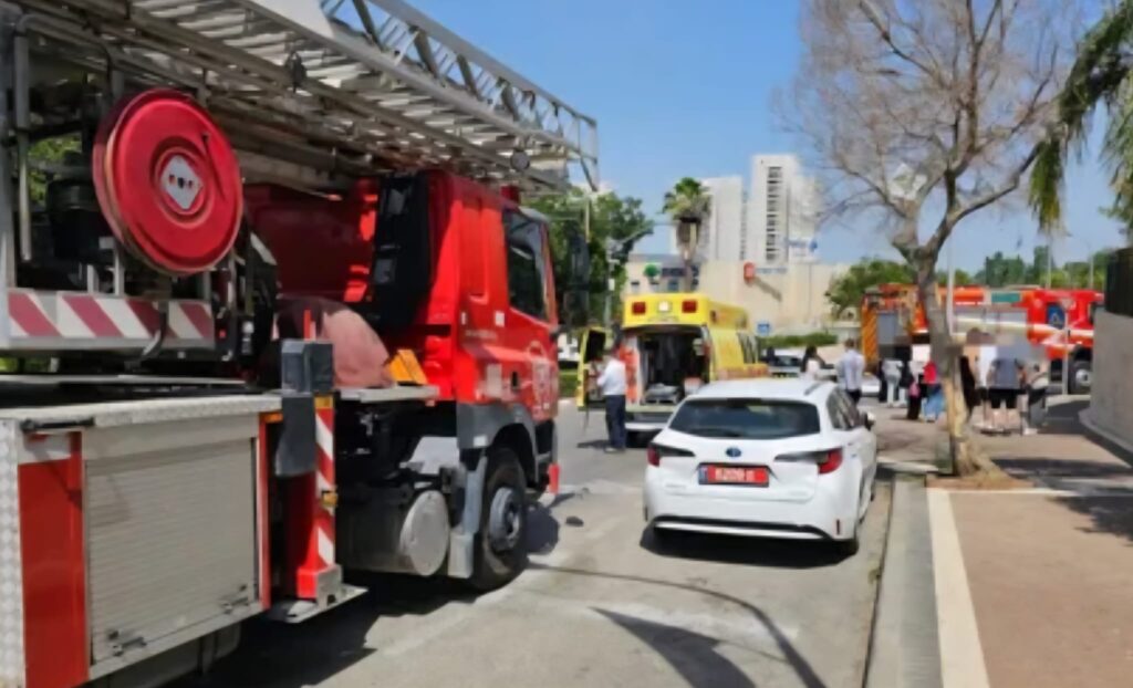 זירת האירוע במודיעין. צילום: מד"א