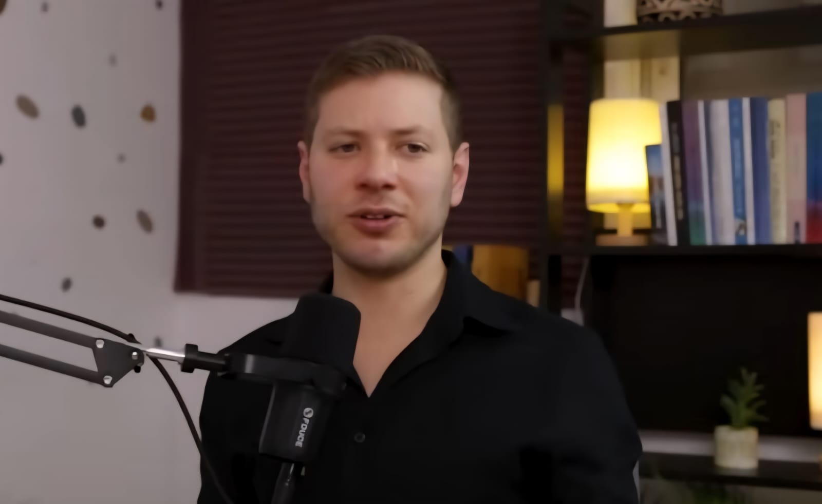 יאיר נתניהו. צילום: מסך רשתות חברתיות\יוטיוב\מסך הפודקאסט של עידו גבעוני