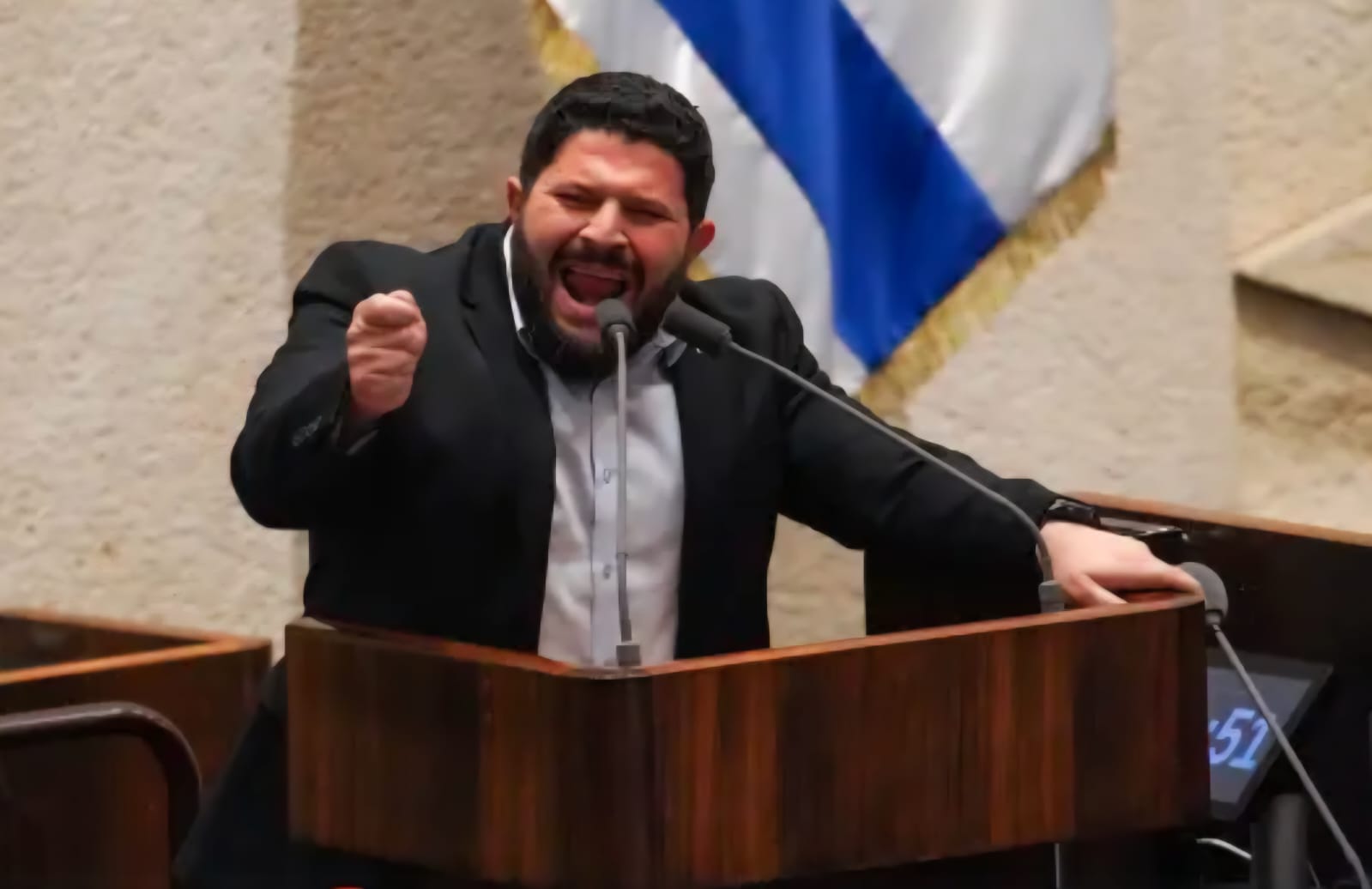 משך את ההתפטרות. אלמוג כהן. צילום: דוברות הכנסת\נועם מושקוביץ