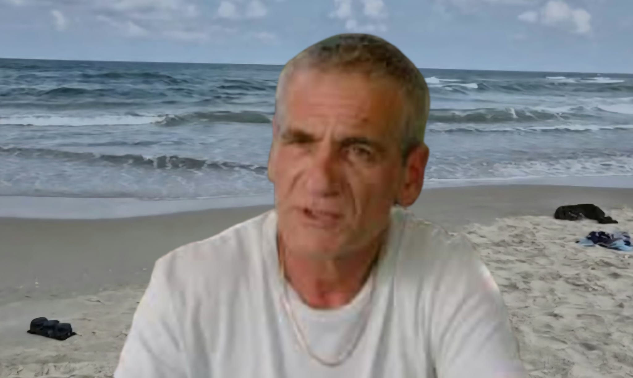 השחקן אלון אבוטבול ז"ל. צילום: מסך רשתות חברתיות\לפי סעיף27א'\גיל נחושתן