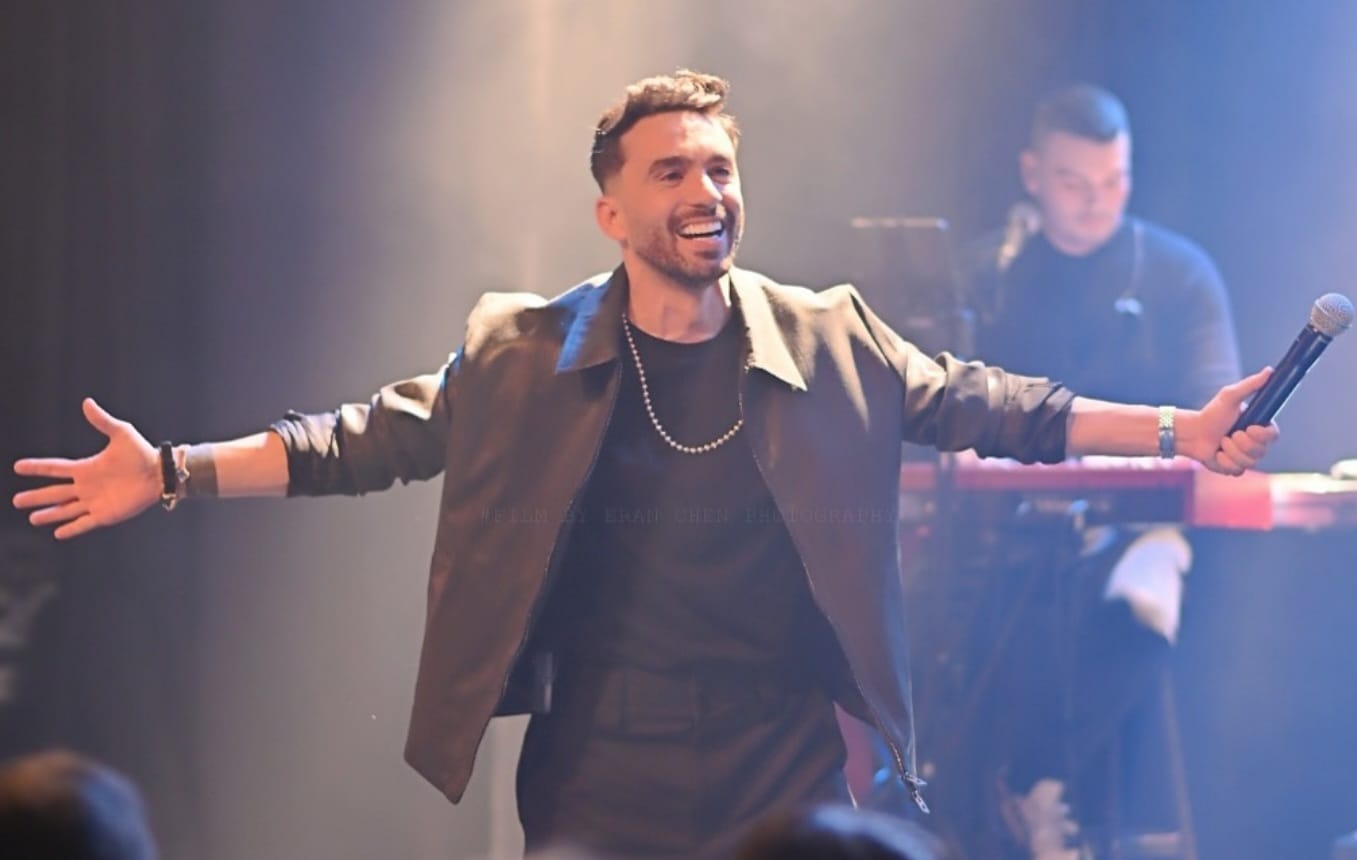 הזמר החשוד באונס, מושיקו מור. צילום: מסך רשתות חברתיות