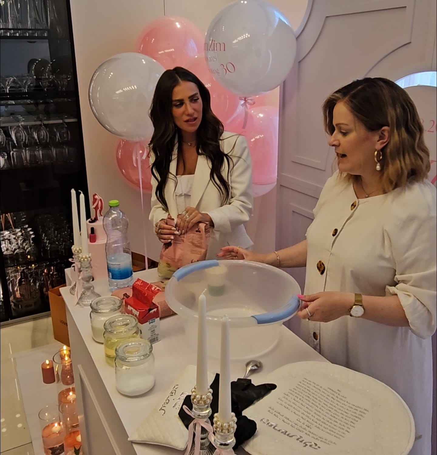 טקס הפרשת חלה עם הרבנית רבקה ביסטריצקי. צילום: יח"צ