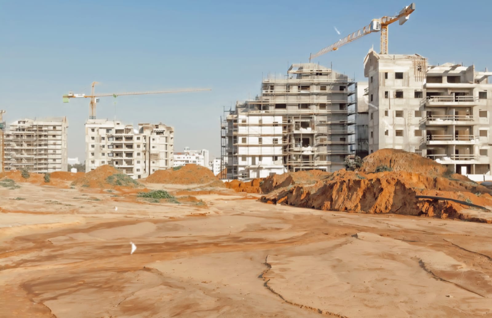 זינוק חודשי בשכר בענף הנדל"ן. צילום: מערכת מדור הנדל"ן