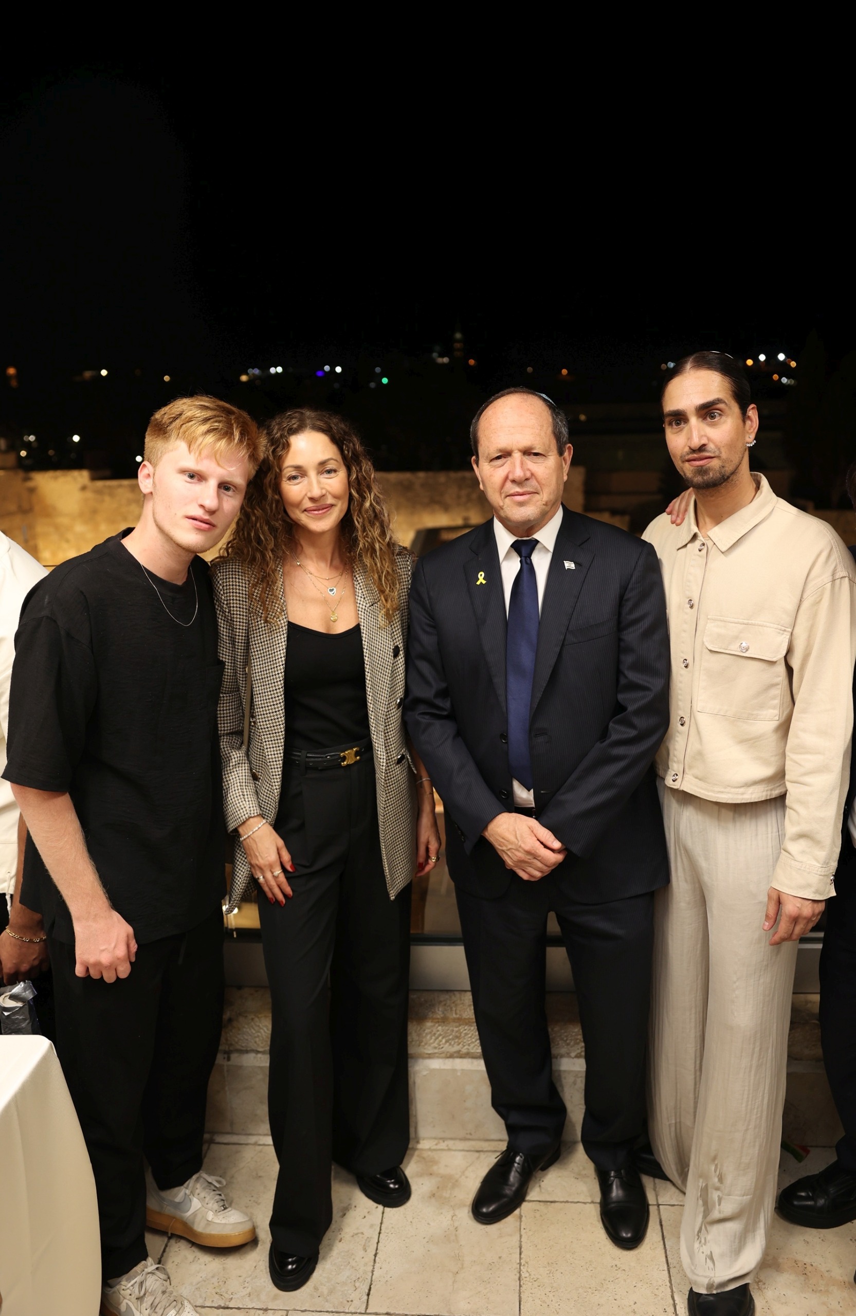 שון בלאיש, השר ניר ברקת (שר הכלכלה והתעשייה מטעם הליכוד) שירלי בוגנים, הזמר והיוצר אור עמרמי ברוקמן. צילום: אור גפן