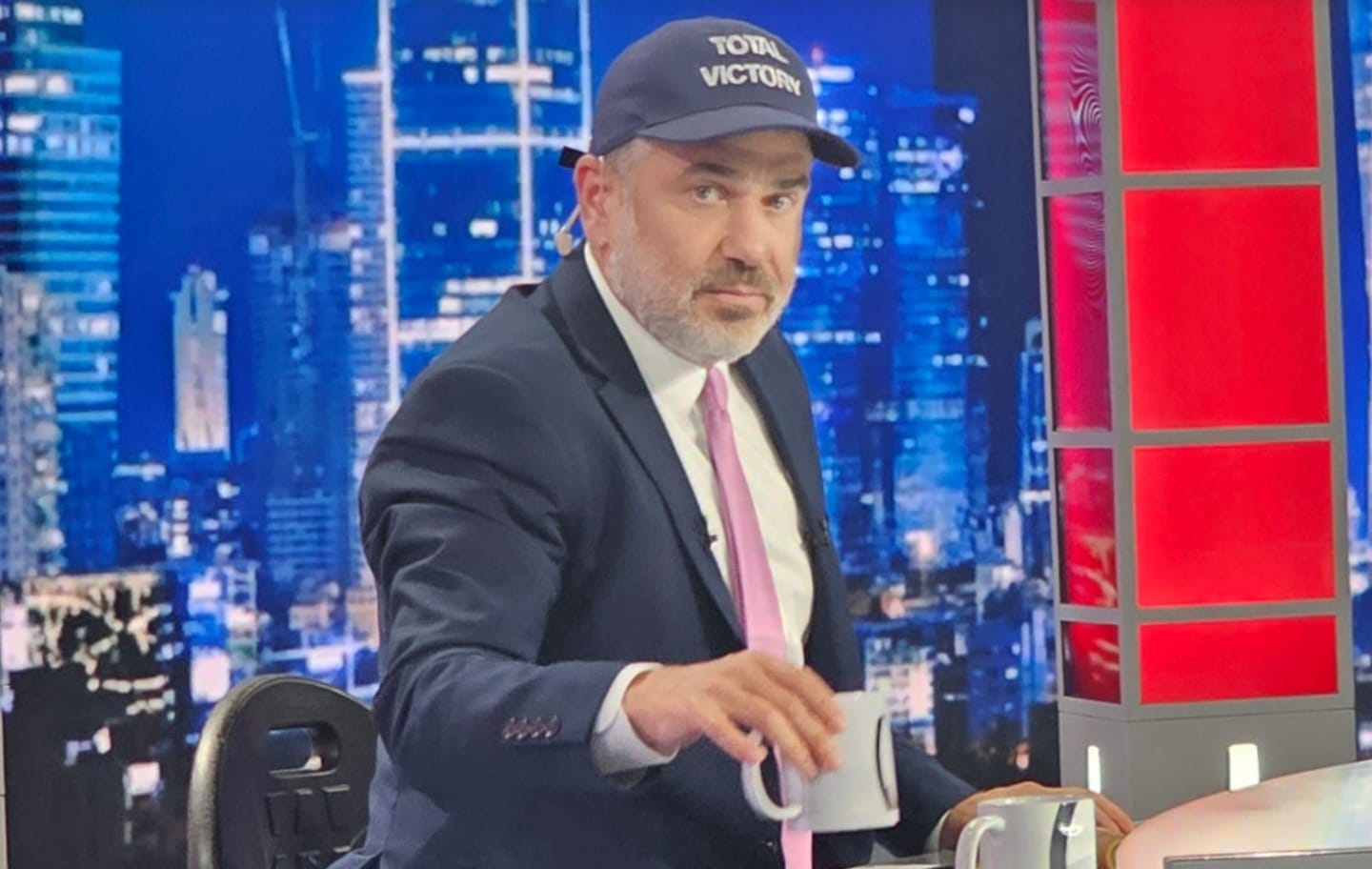 כוכב ערוץ 14, ינון מגל. צילום: ג'וליאן לוינסון