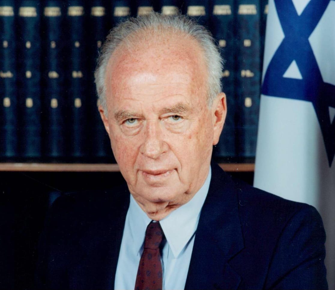 נזכור לנצח. הפוליטיקאי, איש הצבא וראש ממשלת ישראל האהוב, יצחק רבין ז"ל. צילום: מסך ויקיפדיה