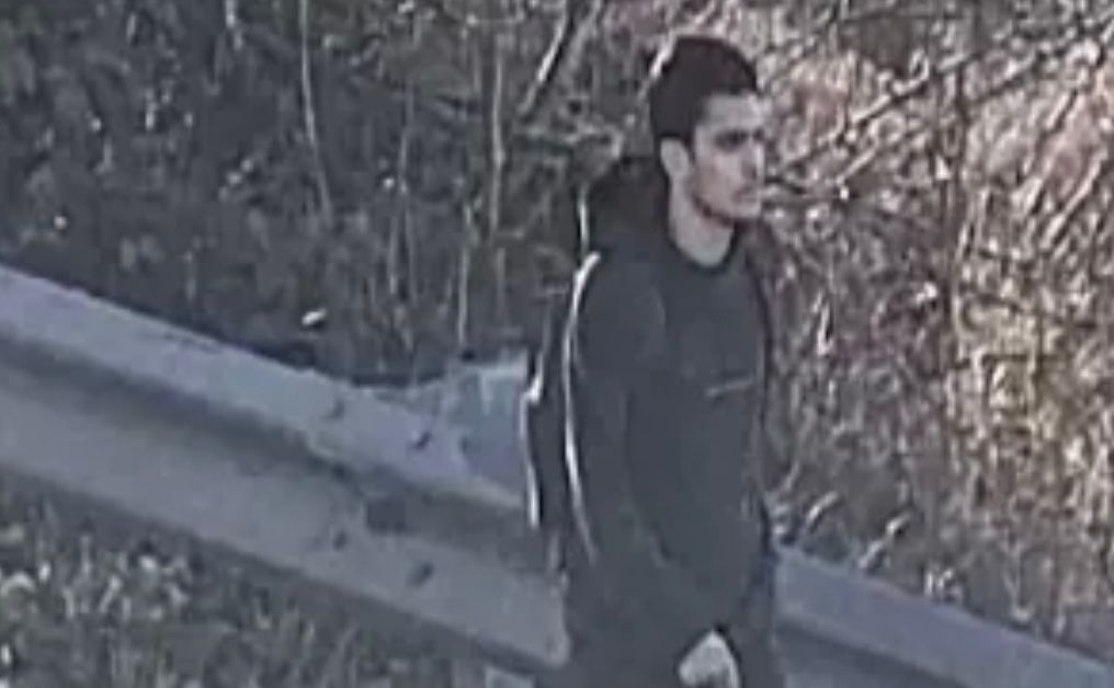 המחבל הנבזה. צילום: לפי סעיף 27 א'