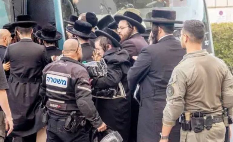 הפגנות כנגד הגיוס לצה"ל בירושלים. צילום: מסך רשתות חברתיות\לפי סעיף 27 א'