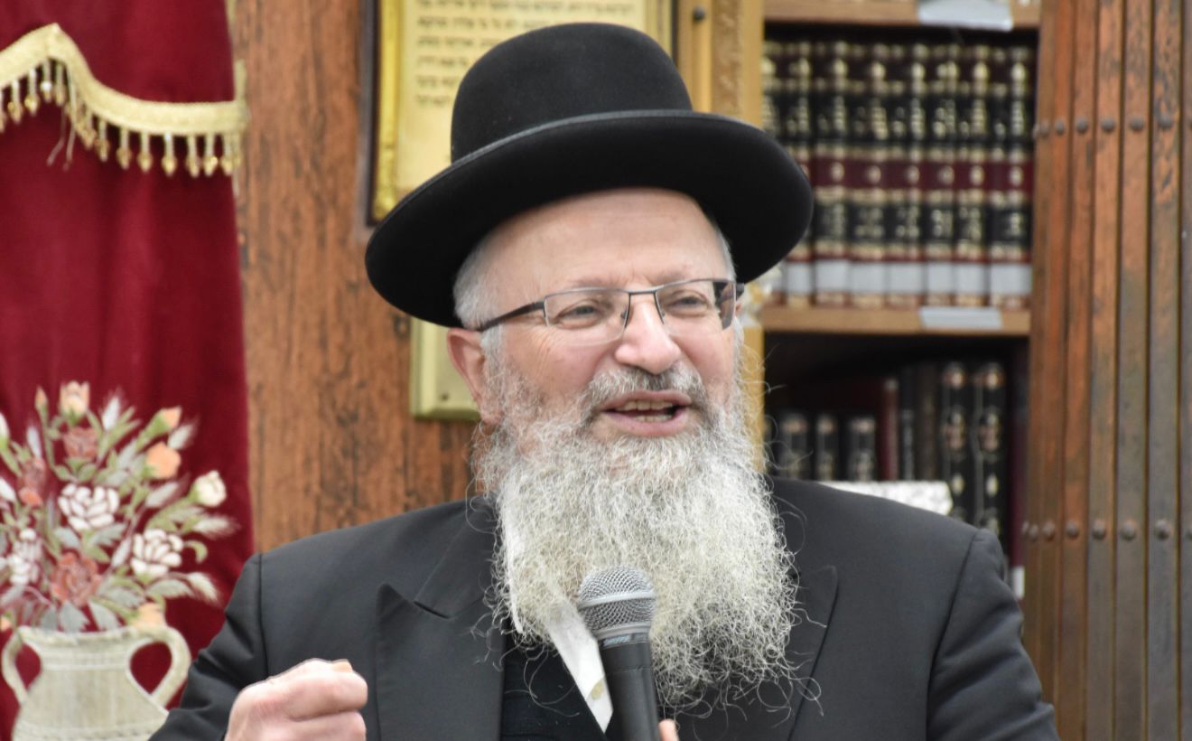 "כוח, שליטה ושיימינג". הרב שמואל אליהו. צילום: מסך ויקיפדיה