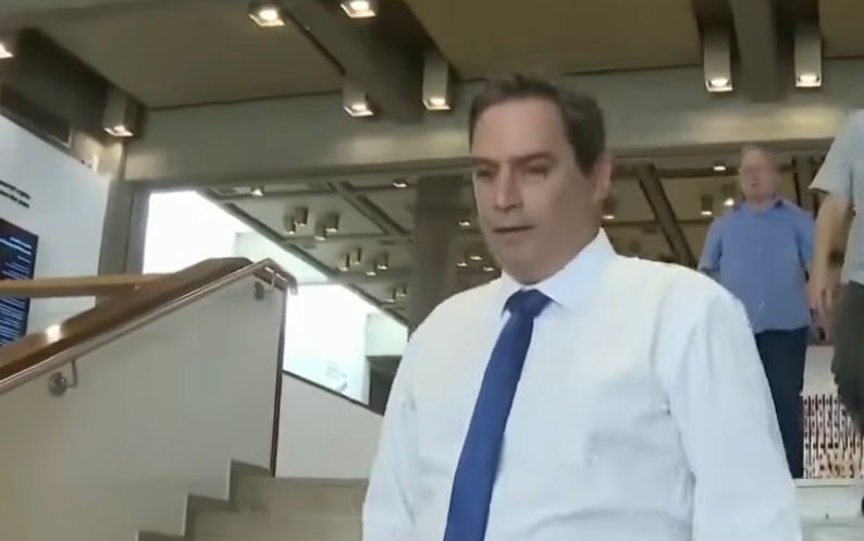 ראש לשכת עורכי הדין, עמית בכר. צילום: מסך ערוץ14\יוטיוב