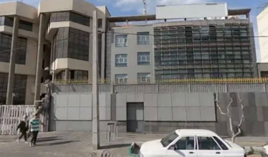 תקיפה פגעה במרכז המידע של בנק ספאה באיראן. צילום: מסך גוגל