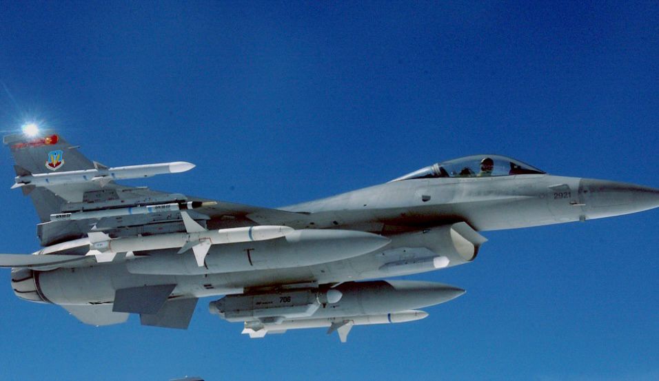 מטוס קרב. צילום: מסך ויקיפדיה\לפי סעיף 27 א'